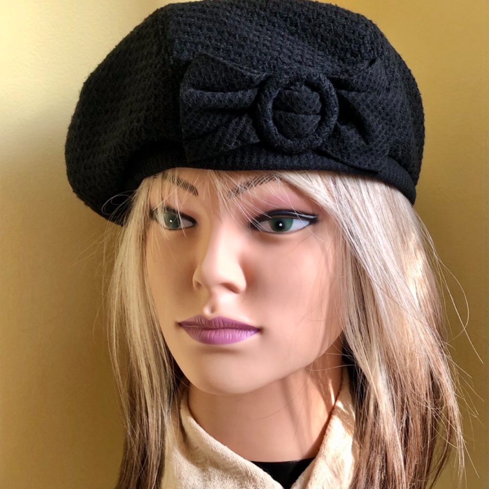 NWOT, Beret with Front Bow by Halogen - Picture 14 of 15